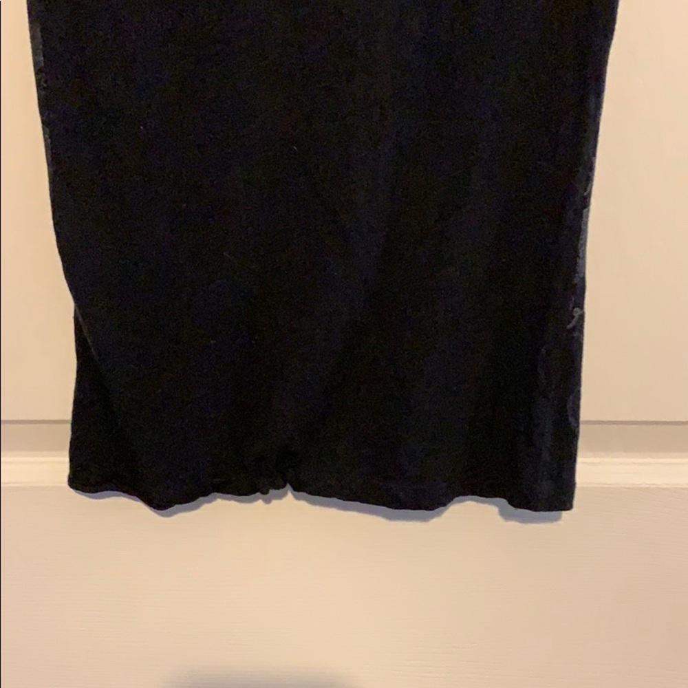 T-Shirt - Picture 5 of 5